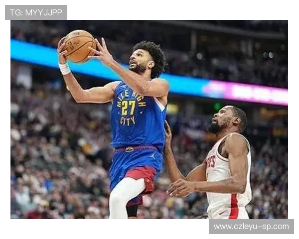 约翰·沃尔靠挡拆吸引约基奇，改打无球切入拉开空间