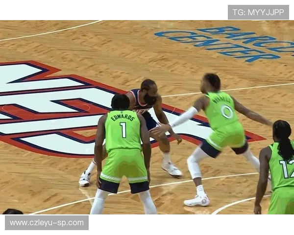 哨响开球规则：为什么比赛必须等裁判鸣哨才能开球？