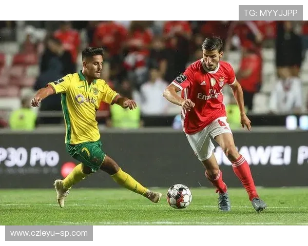 曼城王朝地位面临考验：近年竞技表现波动，潜在竞争格局有所变化