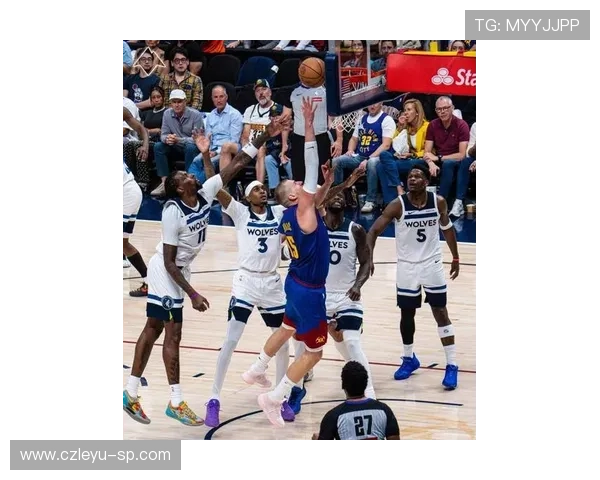 扎伊恩内线单打压制约基奇 篮下效率明显回升