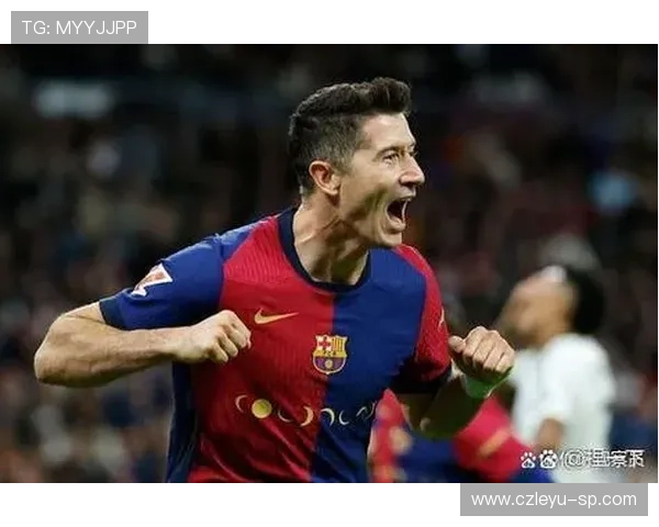 拉菲尼亚与莱万多夫斯基进攻连线解析