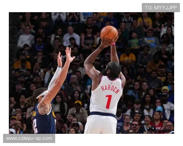 杰·伦·杰克逊二世无球跑位提升三分效率显著拉开对手防线