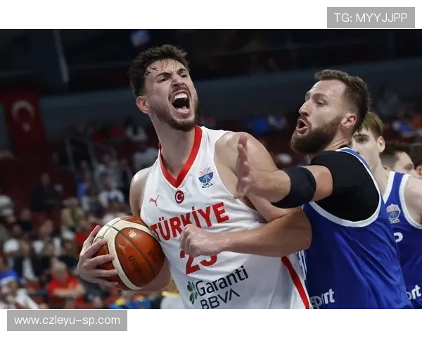 挡拆造换防错位，马尔卡宁较上季对后卫三分更高效